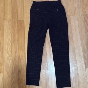 Black plaid leggings